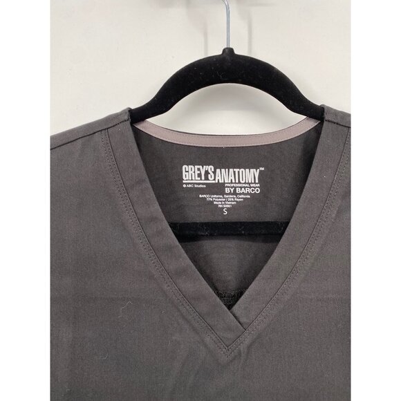 GREY'S ANATOMY SCRUBS 2 POCKET V NECK SHIRRED BACK SIZE SMALL Top NWT - Picture 2 of 3